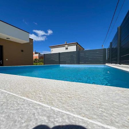 Poolhouse Flip Flop - Mit Privatem Pool Vir Exterior foto