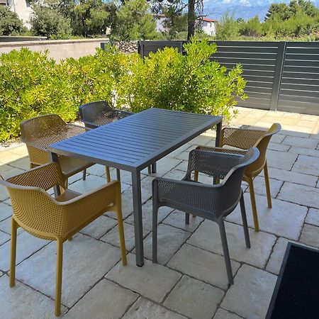 Poolhouse Flip Flop - Mit Privatem Pool Vir Exterior foto