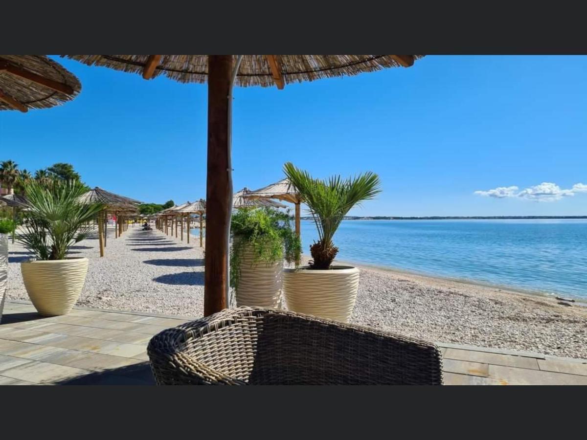 Poolhouse Flip Flop - Mit Privatem Pool Vir Exterior foto