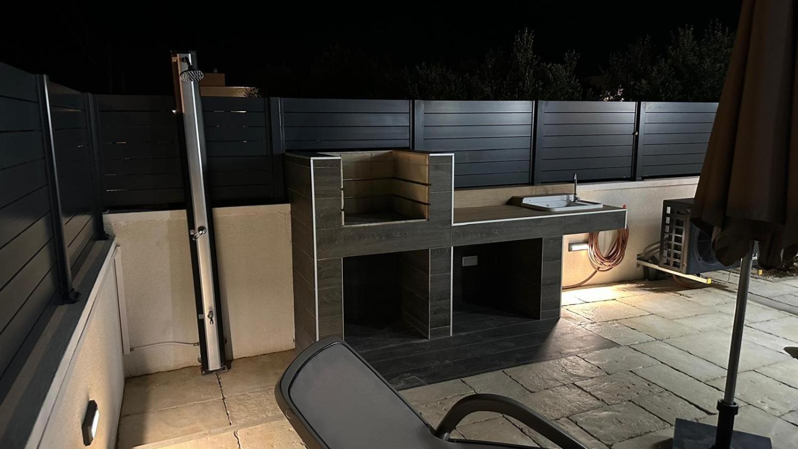 Poolhouse Flip Flop - Mit Privatem Pool Vir Exterior foto